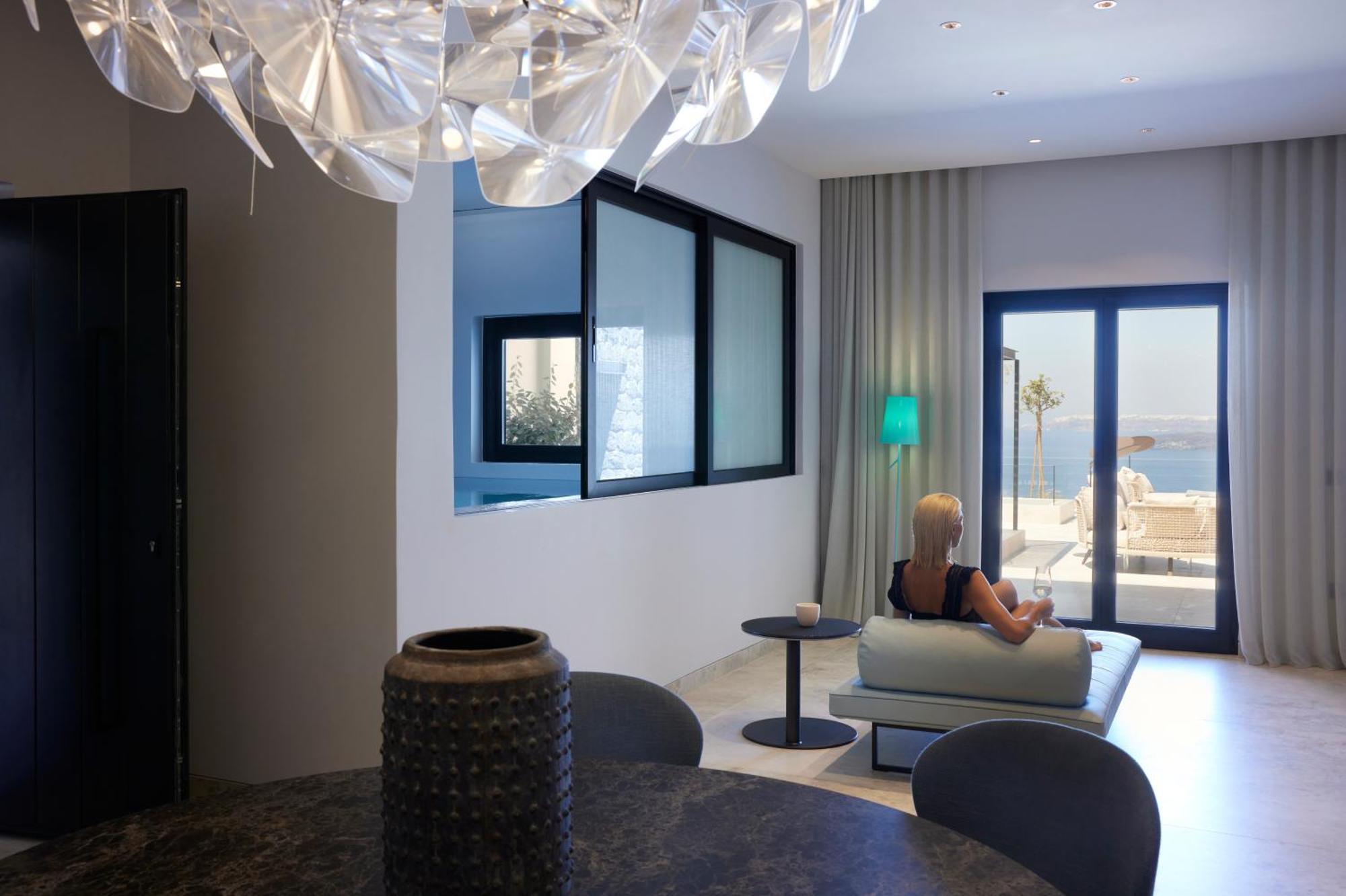 Aernia Suites & Art อาโกรตีรี ภายนอก รูปภาพ