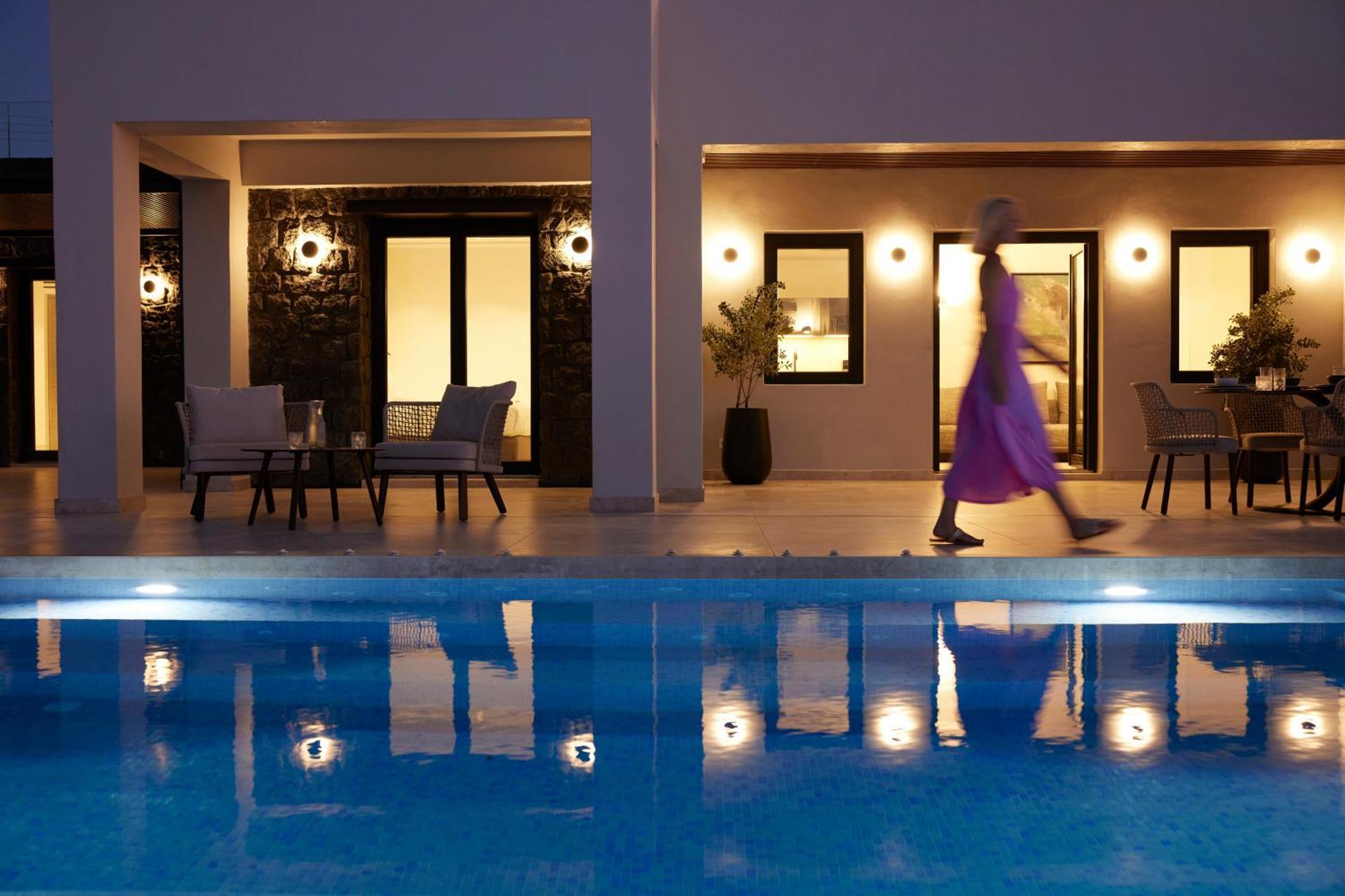Aernia Suites & Art อาโกรตีรี ภายนอก รูปภาพ